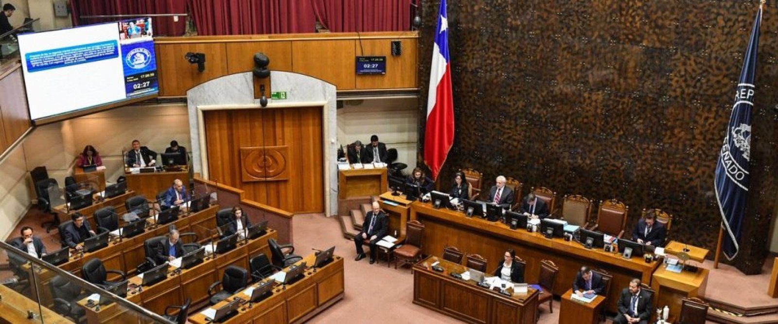 Eterna senadora no podría ir de candidata
