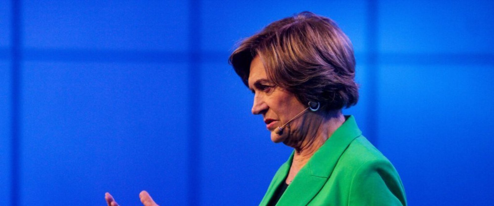Evelyn Matthei responde con ironía a Paulina Vodanovic tras críticas por su estrategia electoral