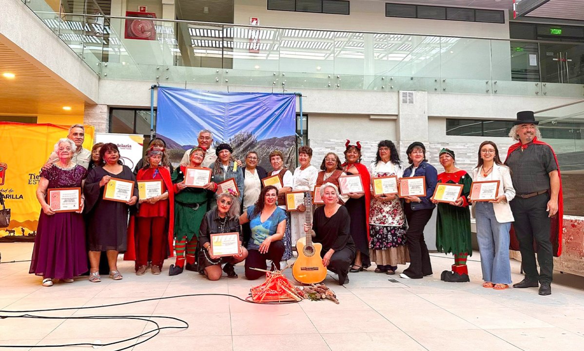 /agrupacion-de-adultas-mayores-presenta-obra-sobre-la-historia-y-leyendas-de