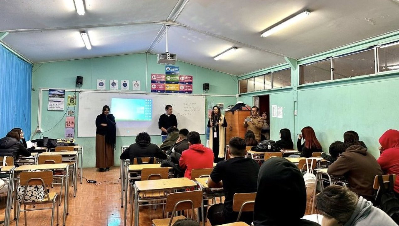 /con-mas-de-100-estudiantes-y-profesores-de-la-universidad-de-atacama