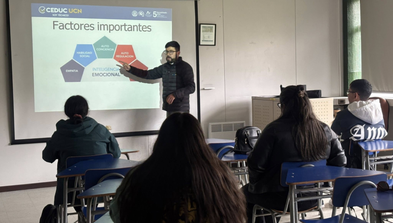 /sede-lebu-realiza-apoyo-integral-a-200-estudiantes-a-traves-de-programa-de