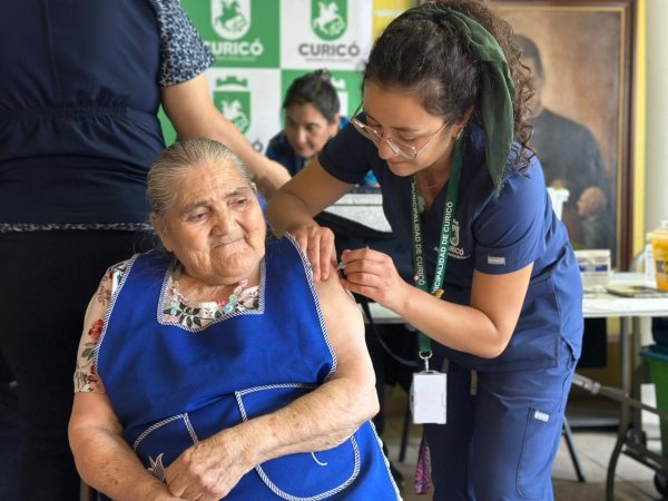 Habilitan vacunatorio en el Mall Curicó