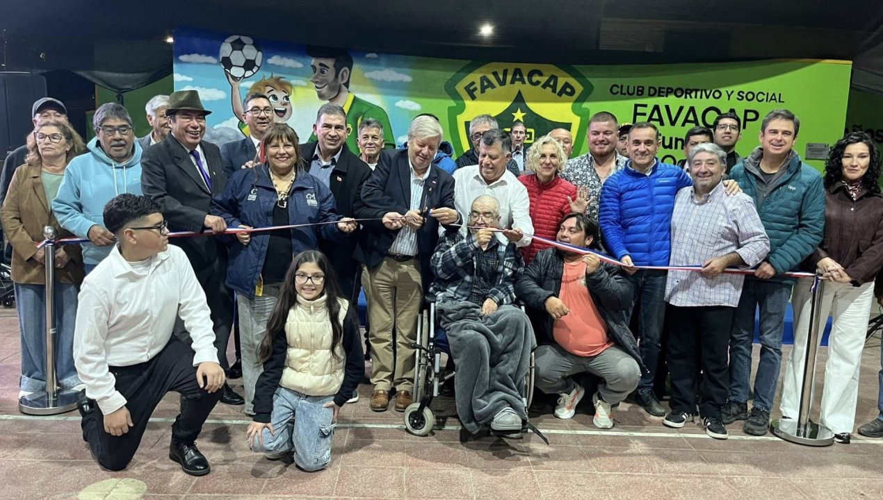 /inauguran-techumbre-de-multicancha-favacap-en-curico
