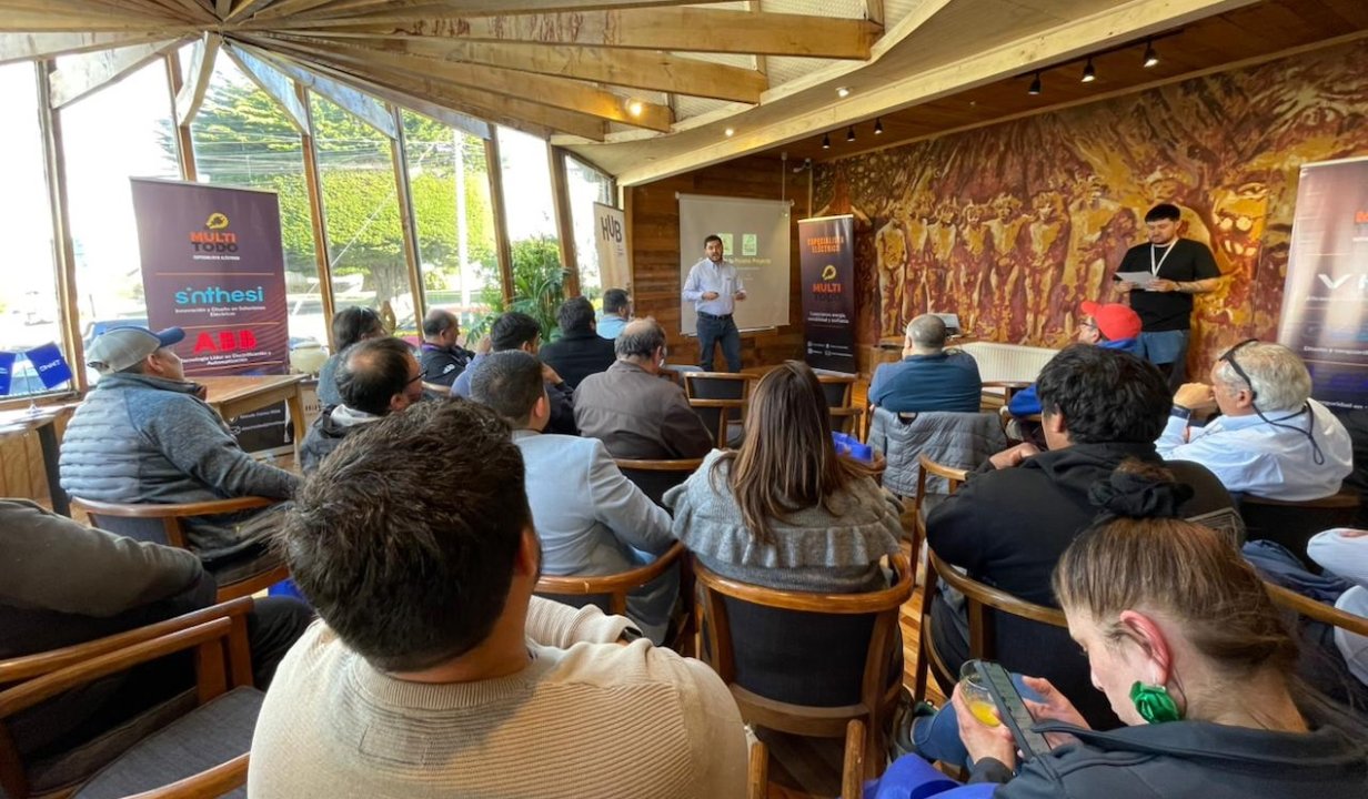 /especialistas-del-rubro-electrico-participaron-en-rueda-de-negocios-en