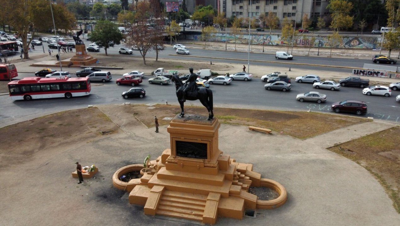/actualidad/la-estatua-de-baquedano-regresa-a-plaza-italia-pero-no-estara-sola-que