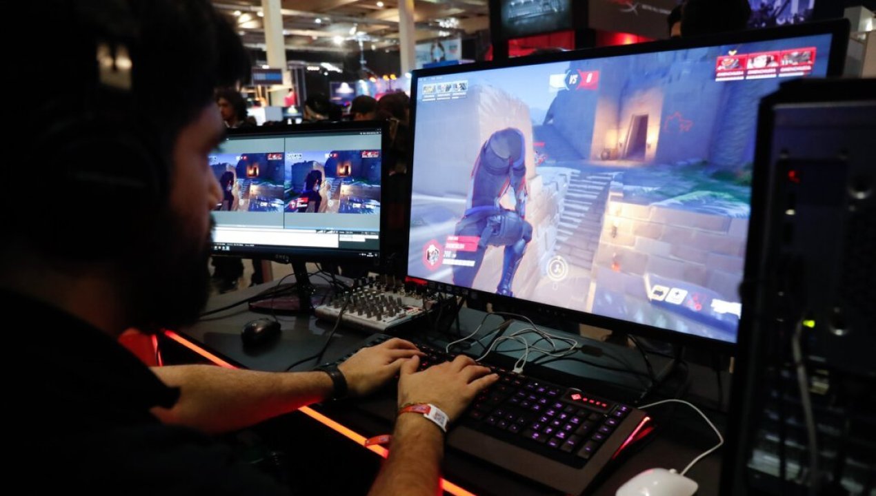 /actualidad/dia-del-gamer-2025-estudio-confirma-que-los-videojuegos-conquistan-a-mas