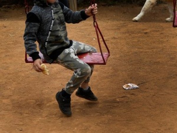 Escándalo en centro de protección infantil: dos funcionarios sorprendidos teniendo relaciones sexuales