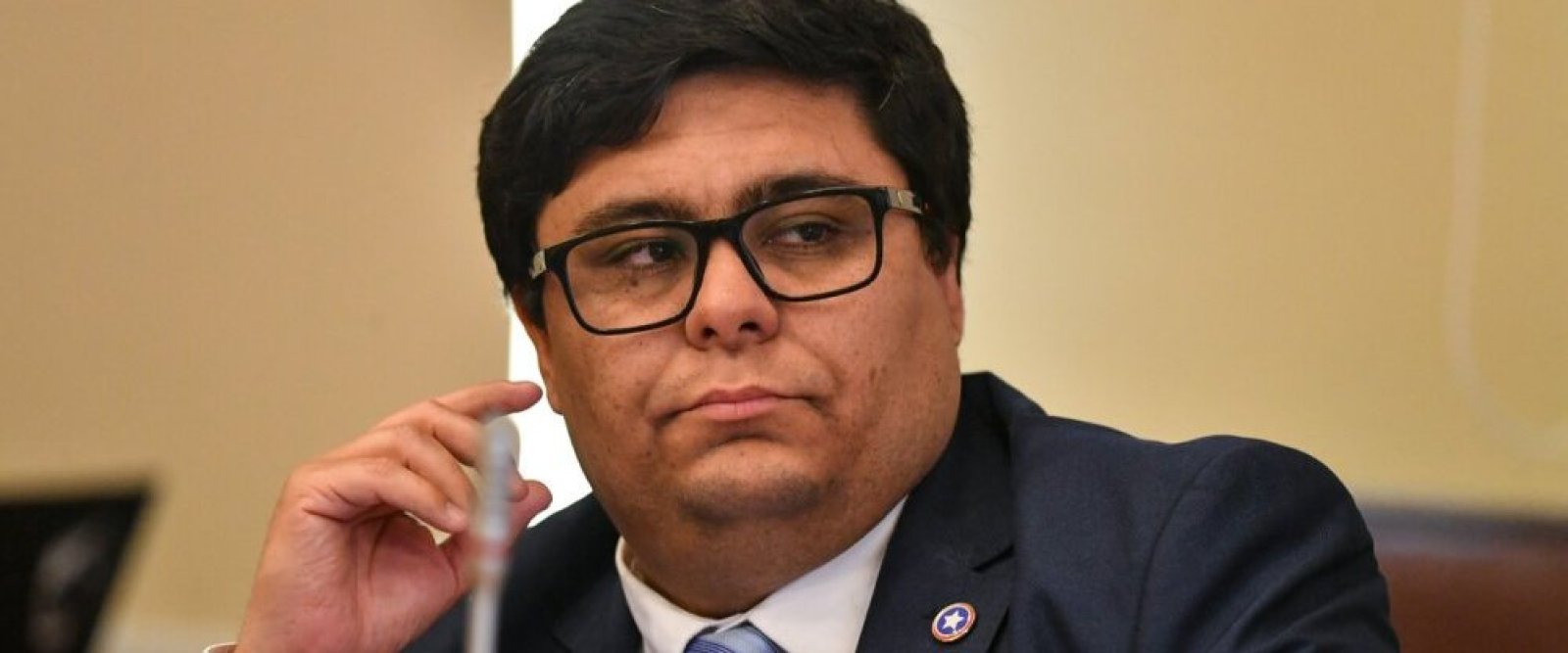 Diputado republicano cuestiona la ley de 40 horas: “Se van más temprano… ¿a qué? A encerrarse”