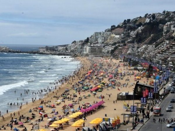Más de 200 turistas argentinos fueron estafados por falsos arriendos en Reñaca