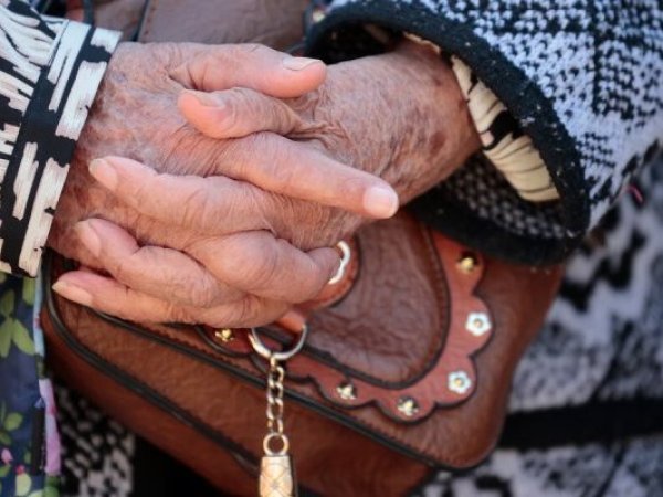 Ley Integral de Personas Mayores entra en vigencia con foco en combatir el abandono social