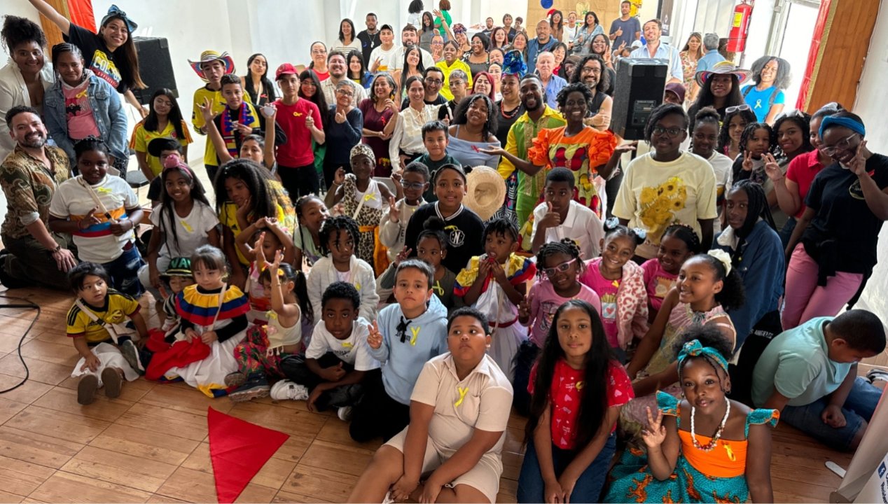 /escuelita-etnica-reunio-a-mas-de-150-personas-en-una-jornada-historica